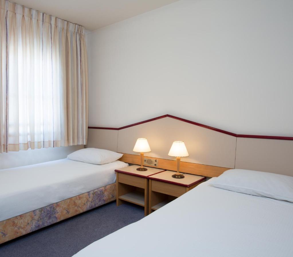 Ramon Inn By Isrotel Collection Mitzpe Ramon Exteriör bild
